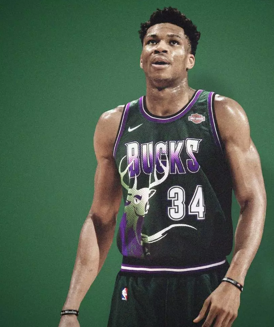 cfb3 camisetas Giannis Antetokounmpo, Milwaukee Bucks - Retro